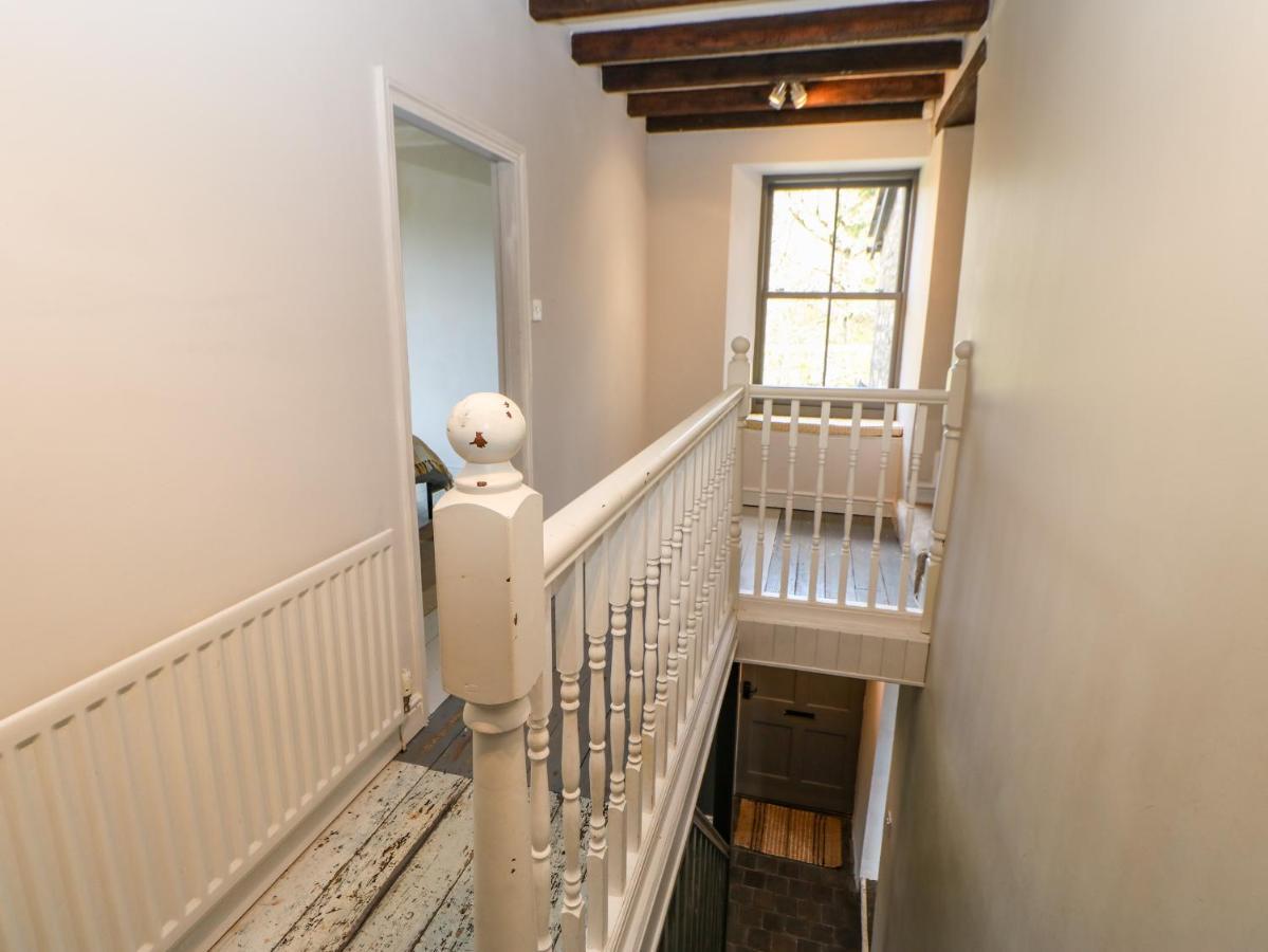 Burnt Mill Cottage 塞德伯 外观 照片